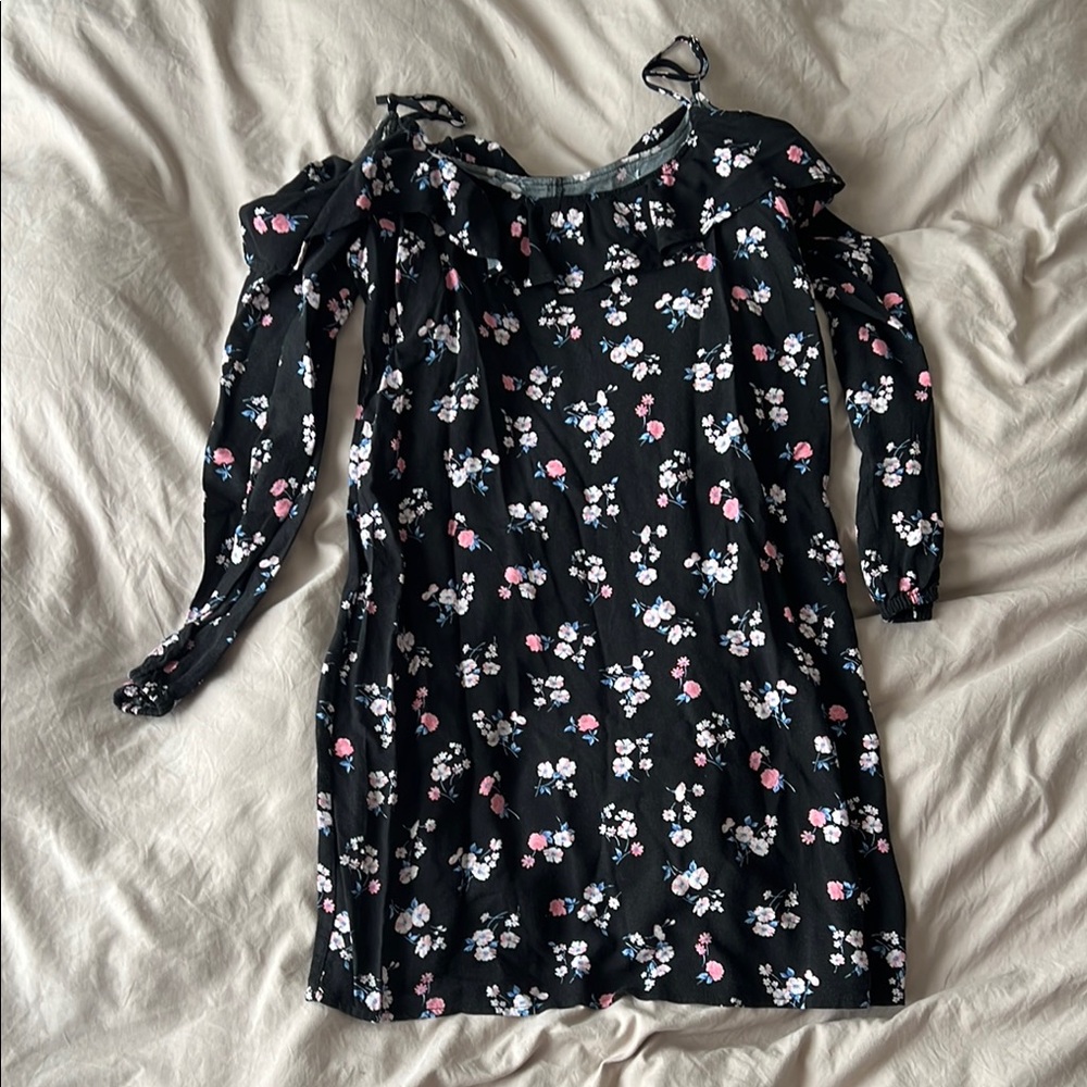 HOLLISTER Floral Off-Shoulder Dress